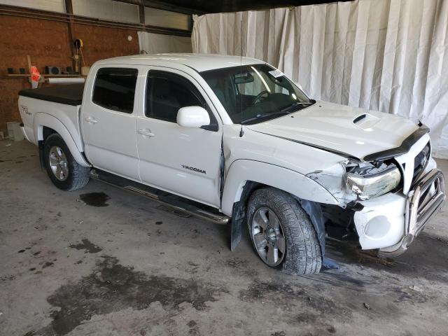 5TELU42N57Z379279 - 2007 TOYOTA TACOMA DOUBLE CAB WHITE photo 4