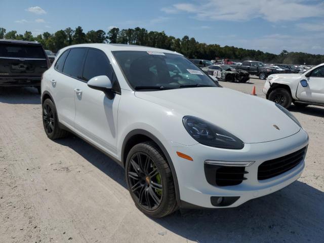 WP1AE2A23GLA63943 - 2016 PORSCHE CAYENNE SE HYBRID WHITE photo 4