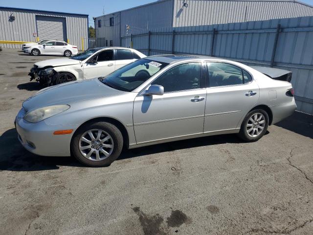 2004 LEXUS ES 330, null