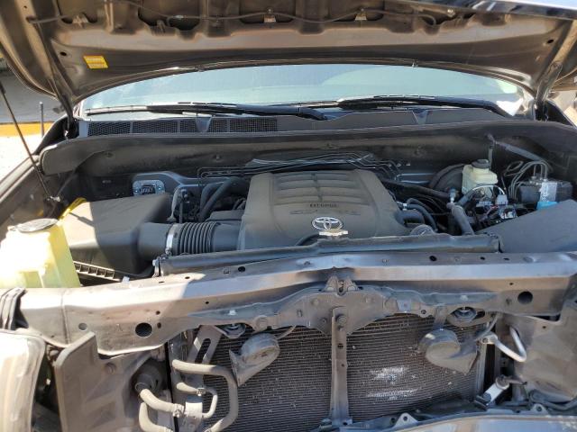 5TFEY5F17BX100439 - 2011 TOYOTA TUNDRA CREWMAX SR5 CHARCOAL photo 11