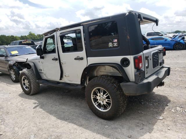 1J4GA39118L502805 - 2008 JEEP WRANGLER U X SILVER photo 2