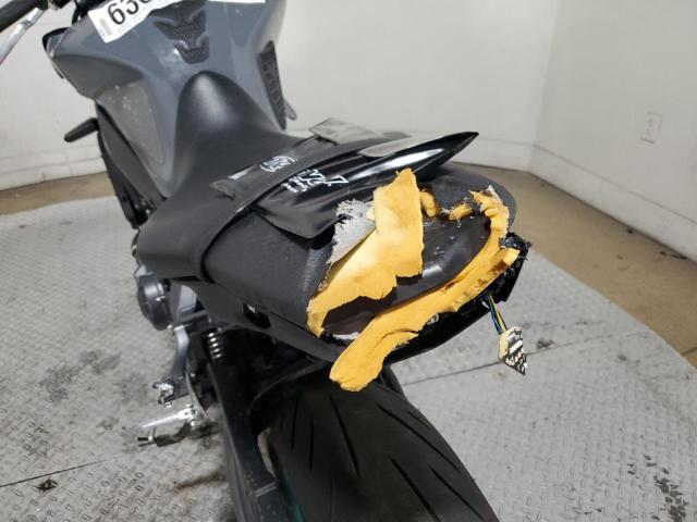 JYARN71E3PA003096 - 2023 YAMAHA MT09 TWO TONE photo 9