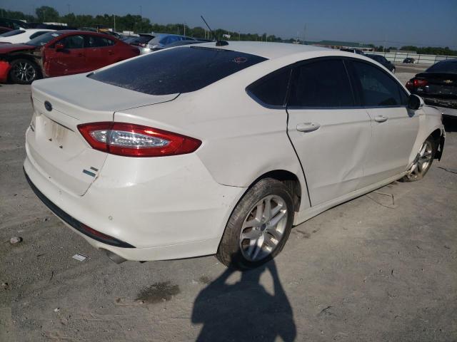 3FA6P0HR6DR163482 - 2013 FORD FUSION SE WHITE photo 3