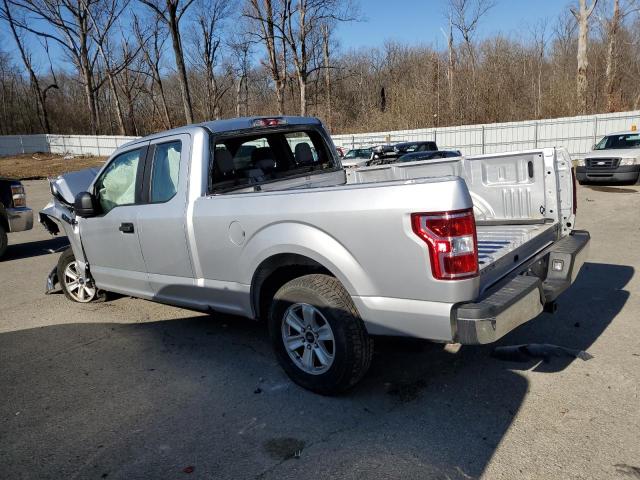 1FTEX1C59JFE10437 - 2018 FORD F150 SUPER CAB SILVER photo 3