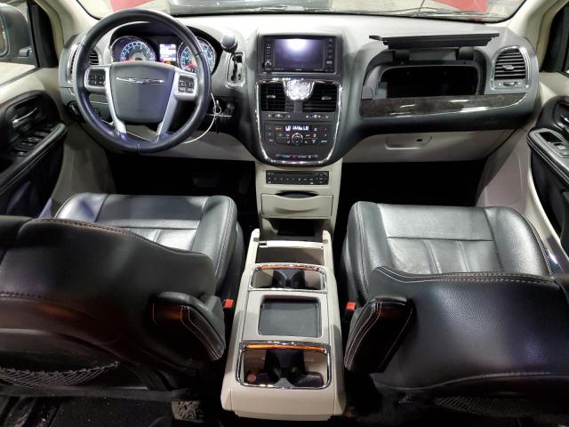 2A4RR8DGXBR712974 - 2011 CHRYSLER TOWN & COU TOURING L RED photo 8