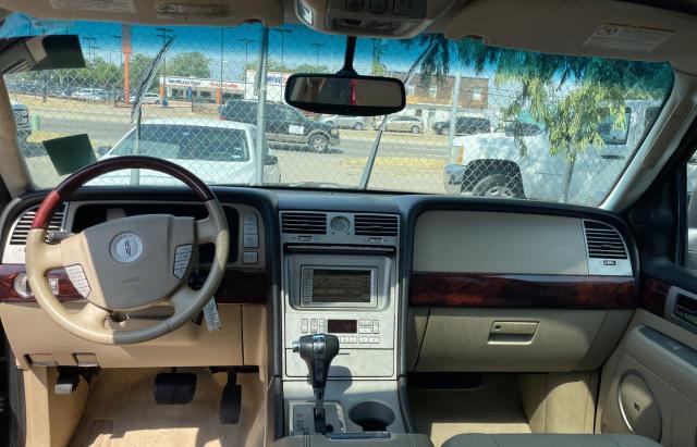 5LMFU27505LJ23176 - 2005 LINCOLN NAVIGATOR 黑色 照片 9