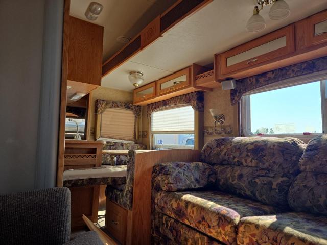 1UJCJ02P641LS0203 - 2004 JAYC TRAVEL TRL თეთრი ფოტო 6