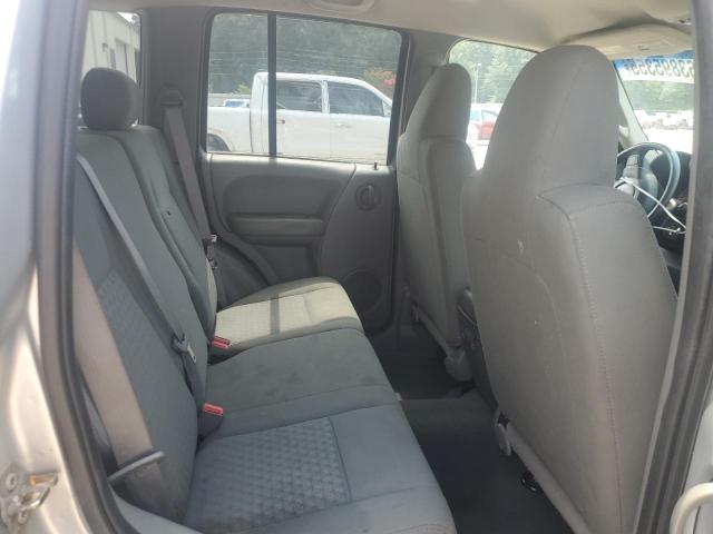 1J4GL48K07W697562 - 2007 JEEP LIBERTY SPORT 银色 照片 10