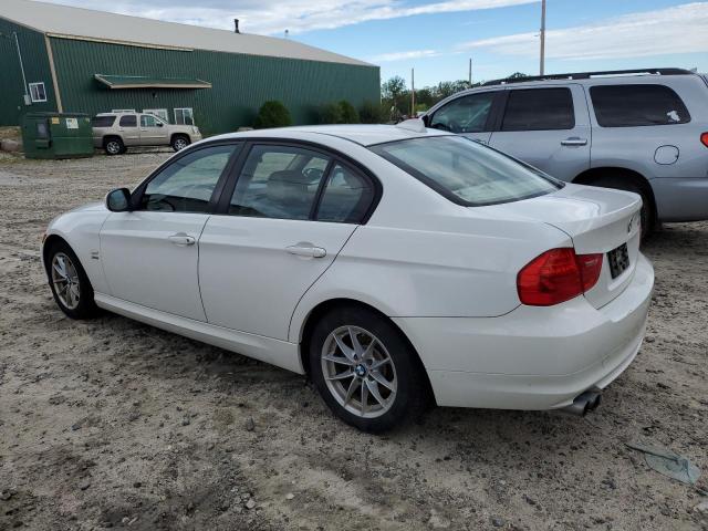 WBAPK5C51AA650266 - 2010 BMW 328 XI SULEV WHITE photo 2