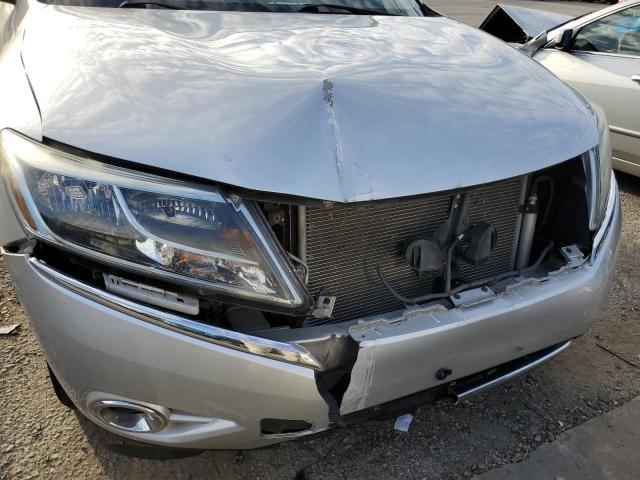 5N1AR2MM2DC641766 - 2013 NISSAN PATHFINDER S 银色 照片 9