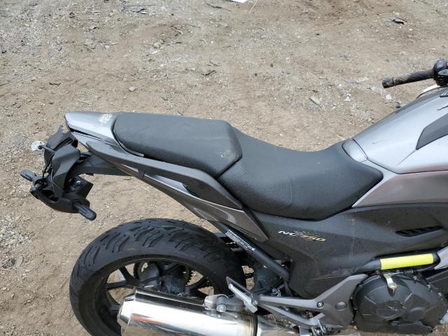 JH2RC7221EK000209 - 2014 HONDA NC750 X SILVER photo 6