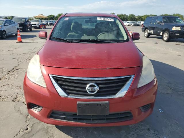 3N1CN7AP2DL865146 - 2013 NISSAN VERSA S BURGUNDY photo 5