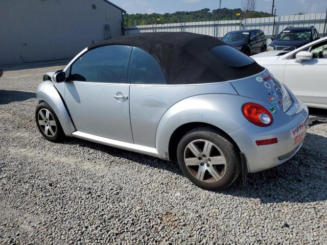 3VWPF31Y86M322536 - 2006 VOLKSWAGEN NEW BEETLE CONVERTIBLE SILVER photo 2