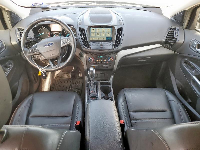 1FMCU9HD1KUC50528 - 2019 FORD ESCAPE SEL BLACK photo 8