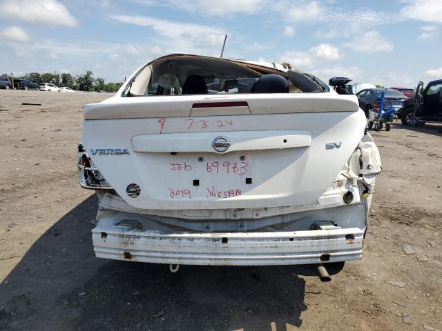 3N1CN7AP6KL870511 - 2019 NISSAN VERSA S თეთრი ფოტო 6