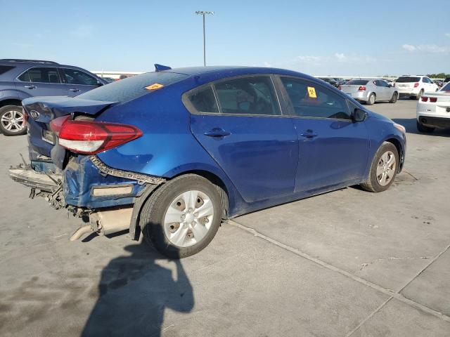 3KPFL4A70JE205573 - 2018 KIA FORTE LX BLUE photo 3