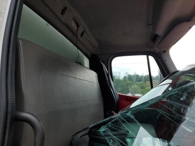 3ALACWDT6FDGJ9485 - 2015 FREIGHTLINER M2 106 MEDIUM DUTY WHITE photo 11