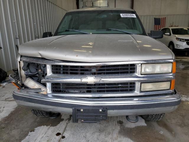 1GNEK13R4XJ401093 - 1999 CHEVROLET TAHOE K1500 TAN photo 5