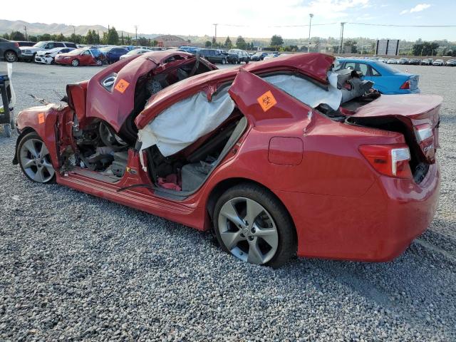 4T1BK1FKXEU541229 - 2014 TOYOTA CAMRY SE RED photo 2