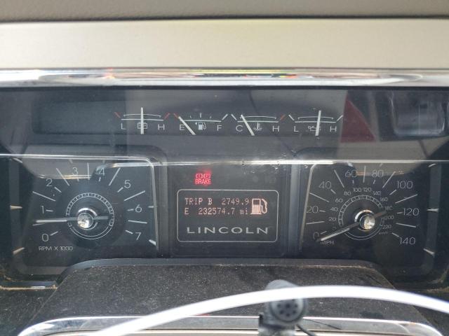 5LMFU285X8LJ15461 - 2008 LINCOLN NAVIGATOR შავი ფოტო 9