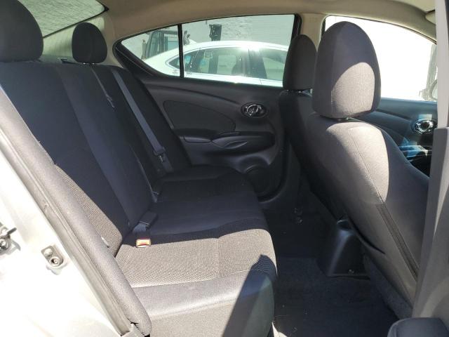 3N1CN7AP5DL845814 - 2013 NISSAN VERSA S ვერცხლისფერი ფოტო 10