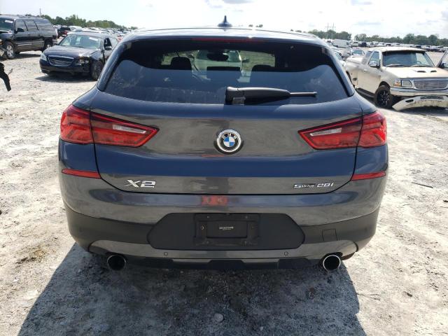 WBXYJ3C36JEJ81765 - 2018 BMW X2 SDRIVE28I Մոխրագույն լուսանկար 6