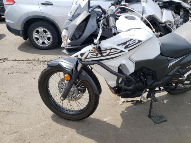 JKALE8C13LDA09688 - 2020 KAWASAKI KLE300 C WHITE photo 9