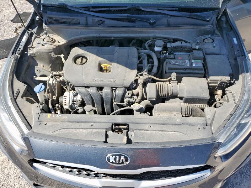 3KPF24ADXKE137745 - 2019 KIA FORTE FE Boz foto 11