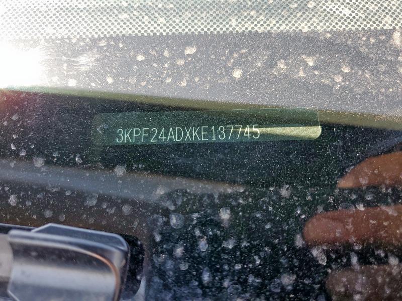 3KPF24ADXKE137745 - 2019 KIA FORTE FE Boz foto 12