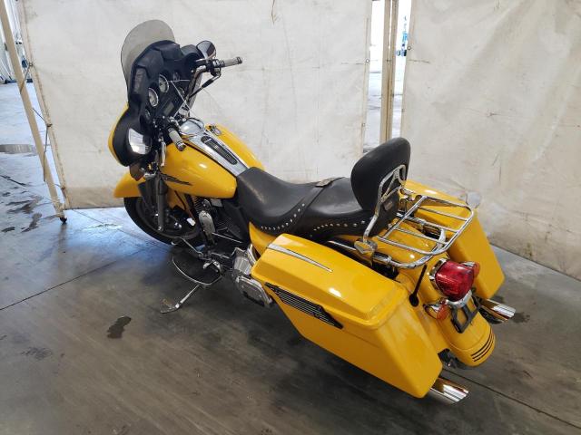 1HD1KBW176Y665710 - 2006 HARLEY-DAVIDSON FLHXI YELLOW photo 3