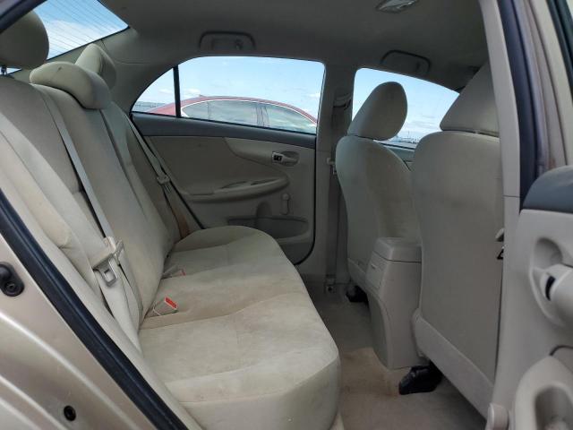 2T1BU4EE2AC492370 - 2010 TOYOTA COROLLA BASE Коричневый фото 10