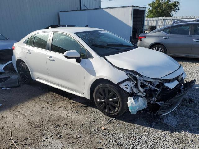 JTDBCMFE9P3000145 - 2023 TOYOTA COROLLA LE WHITE photo 4