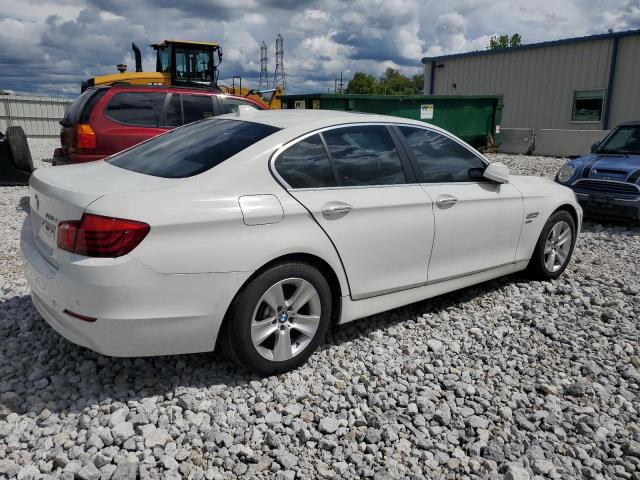 WBAXH5C5XCDW06640 - 2012 BMW 528 XI WHITE photo 3