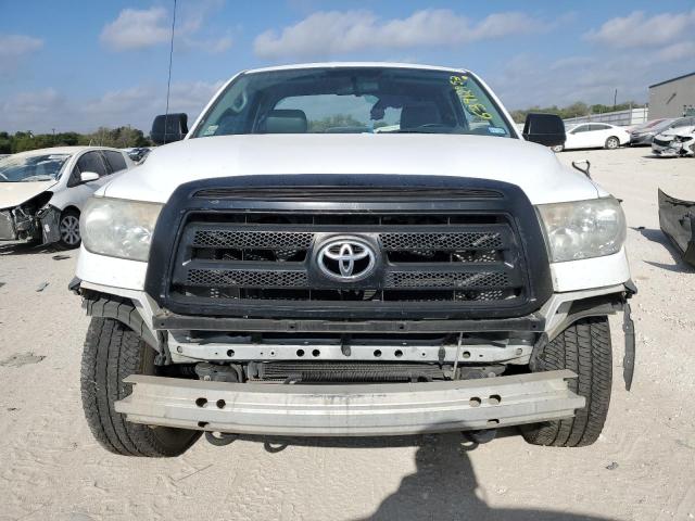 5TFMW5F18DX280776 - 2013 TOYOTA TUNDRA WHITE photo 5