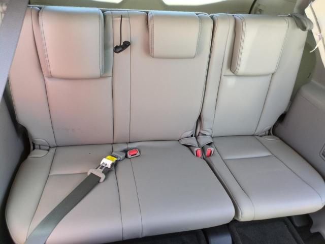 5TDKKRFH5GS170530 - 2016 TOYOTA HIGHLANDER XLE WHITE photo 10