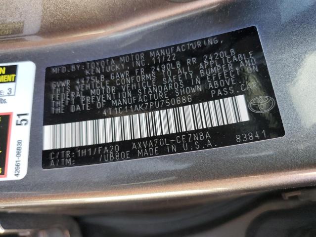 4T1C11AK7PU750686 - 2023 TOYOTA CAMRY LE GRAY photo 13