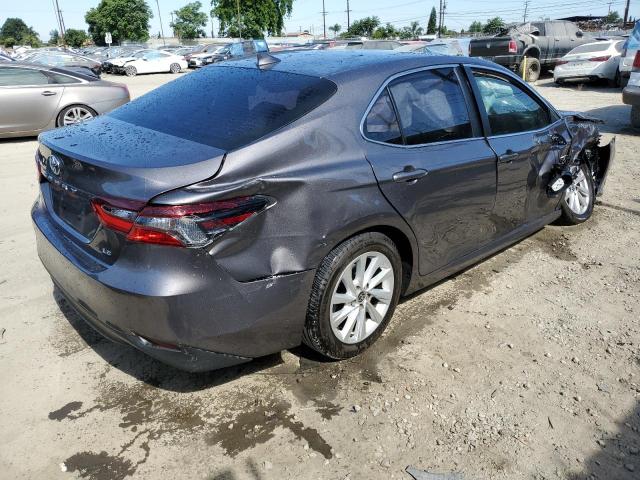 4T1C11AK7PU750686 - 2023 TOYOTA CAMRY LE GRAY photo 3