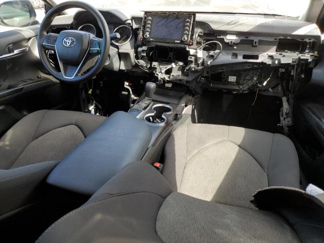 4T1C11AK7PU750686 - 2023 TOYOTA CAMRY LE GRAY photo 8