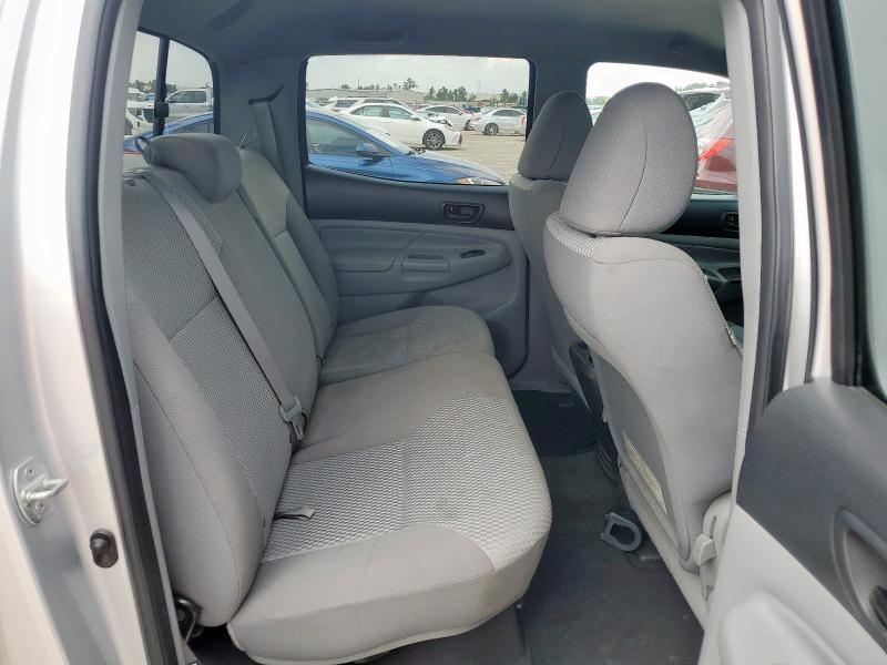 5TFJU4GN7CX013244 - 2012 TOYOTA TACOMA DOUBLE CAB PRERUNNER SILVER photo 10
