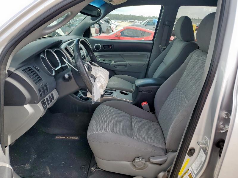 5TFJU4GN7CX013244 - 2012 TOYOTA TACOMA DOUBLE CAB PRERUNNER SILVER photo 7