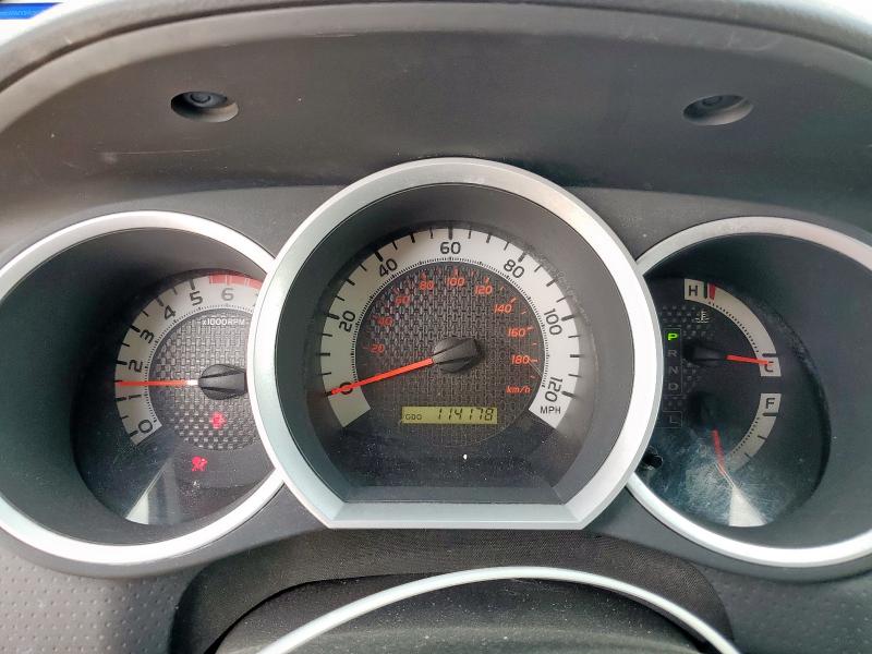 5TFJU4GN7CX013244 - 2012 TOYOTA TACOMA DOUBLE CAB PRERUNNER SILVER photo 9