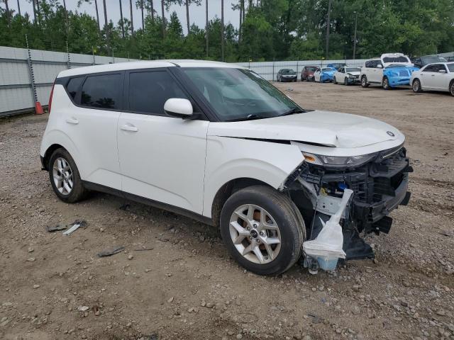 KNDJ23AU6L7736275 - 2020 KIA SOUL LX WHITE photo 4