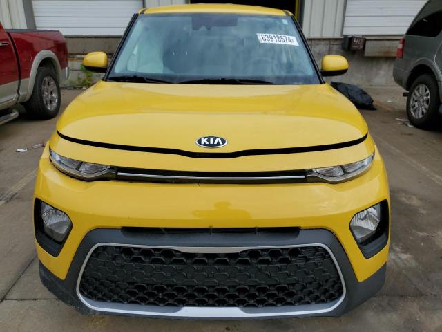 KNDJ23AUXL7105948 - 2020 KIA SOUL LX YELLOW photo 5