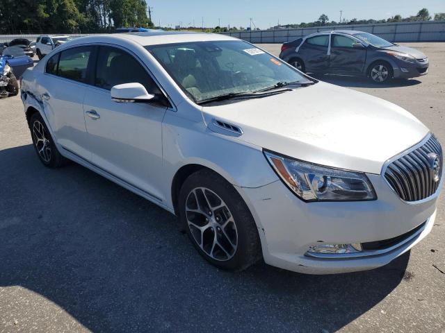 1G4G45G38GF266238 - 2016 BUICK LACROSSE SPORT TOURING WHITE photo 4