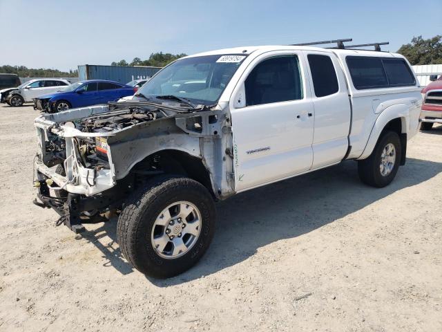 5TETU62N56Z316452 - 2006 TOYOTA TACOMA PRERUNNER ACCESS CAB WHITE photo 1