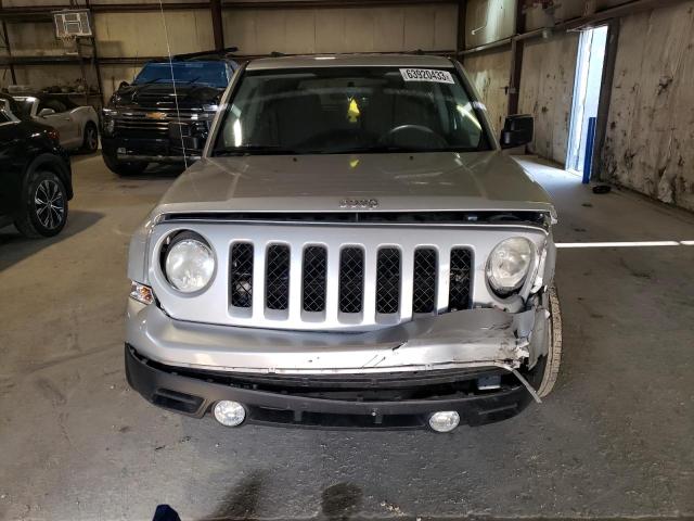 1C4NJPFB9CD589793 - 2012 JEEP PATRIOT LATITUDE SILVER photo 5