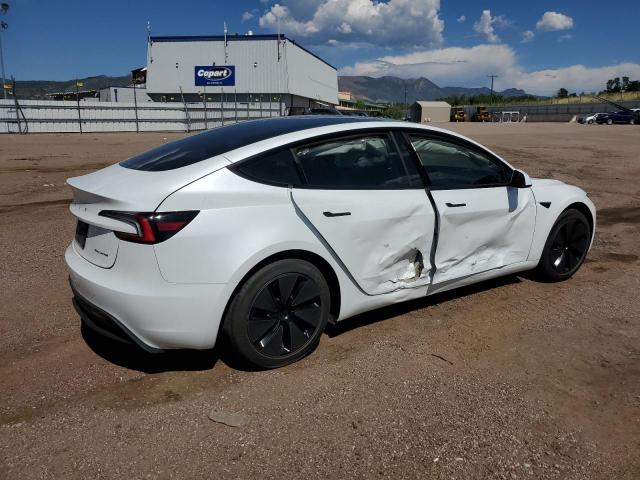5YJ3E1EB4RF817680 - 2024 TESLA MODEL 3 أبيض صورة 3