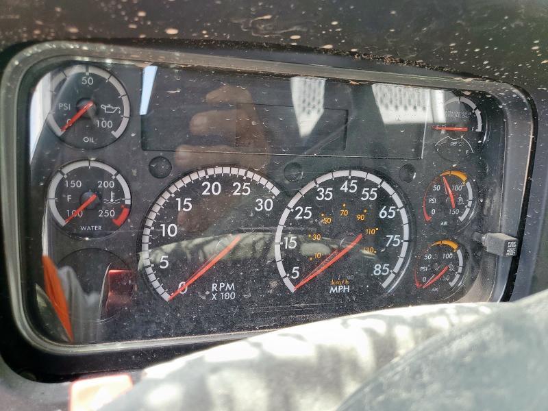 3ALKCYFE5RDUV3492 - 2024 FREIGHTLINER M2 106 MEDIUM DUTY WHITE photo 8