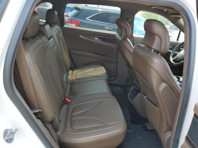 2LMTJ8LR1GBL76251 - 2016 LINCOLN MKX RESERVE 白色 照片 10