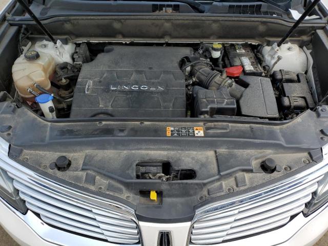 2LMTJ8LR1GBL76251 - 2016 LINCOLN MKX RESERVE 白色 照片 11